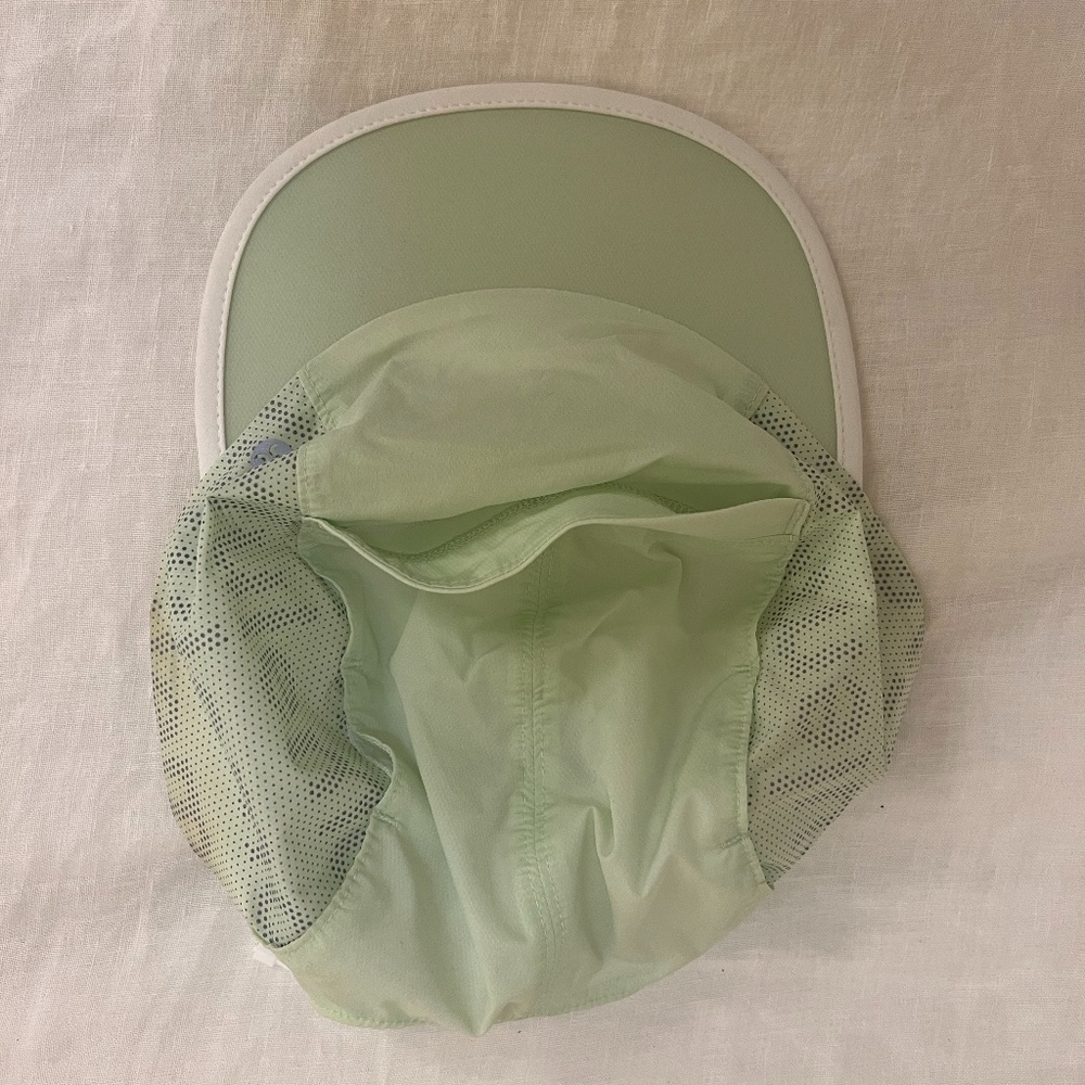 Lululemon Running Cap - Picture 3 of 5